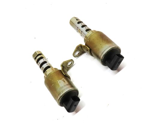 Thumbnail 3: 15 RANGE ROVER EVOQUE (L538) 2.0L ENGINE VVT VARIABLE VALVE TIMING SOLENOID SET