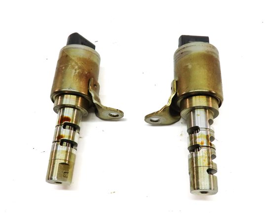 Thumbnail 4: 15 RANGE ROVER EVOQUE (L538) 2.0L ENGINE VVT VARIABLE VALVE TIMING SOLENOID SET