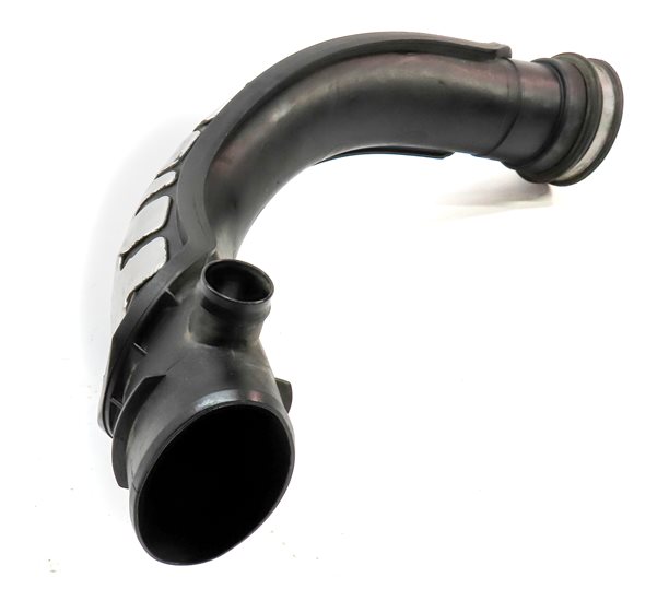 Thumbnail 4: 2015 RANGE ROVER EVOQUE (L538) 2.0L ENGINE AIR INTAKE HOSE PIPE