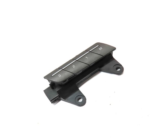 Thumbnail 3: 2015 RANGE ROVER EVOQUE (L538) FRONT LEFT DRIVER MEMORY SEAT SWITCH BUTTONS