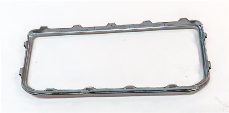 Thumbnail 5: 15 RANGE ROVER EVOQUE L538 FRONT CENTER DASH INFORMATION SCREEN TRIM (Aluminum)