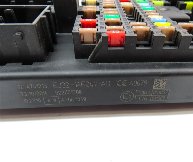 Thumbnail 24: 2014-2015 RANGE ROVER EVOQUE (L538) 2.0L TURBO ENGINE IMMOBILIZER MODULE KEY SET