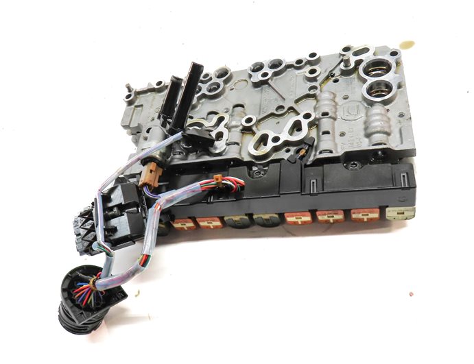 Thumbnail 2: 2014-2017 RANGE ROVER EVOQUE DISCOVERY SPORT (L538 L550) TRANSMISSION VALVE BODY