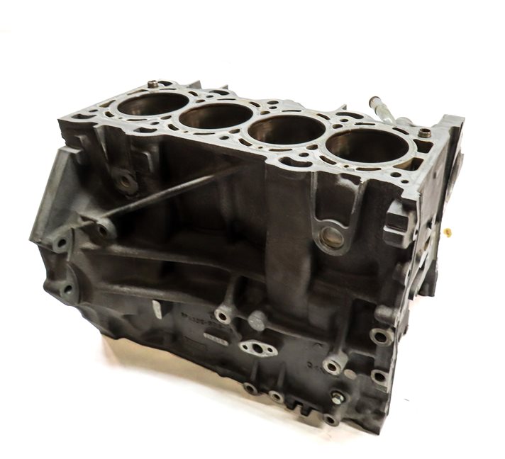 Thumbnail 1: 12-17 LAND ROVER LR2 DISCOVERY SPT EVOQUE (L538 L550) 2.0L TURBO CYLINDER BLOCK