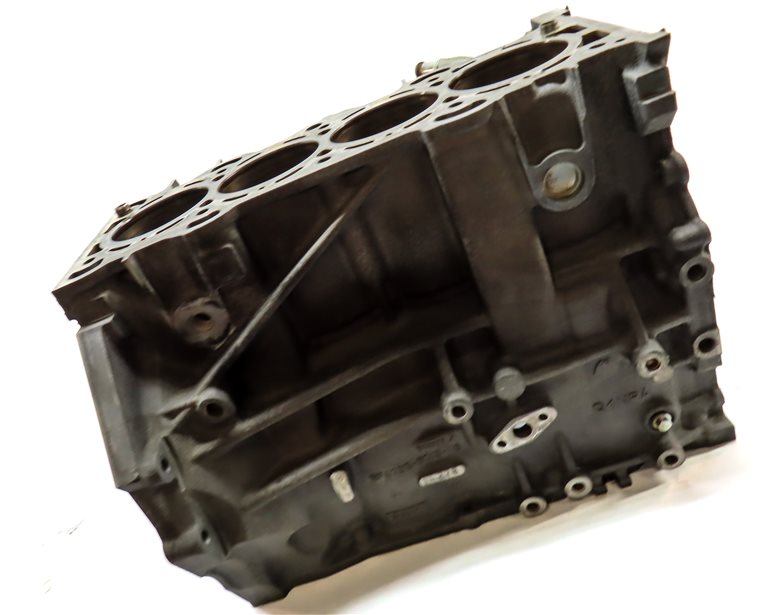 Thumbnail 3: 12-17 LAND ROVER LR2 DISCOVERY SPT EVOQUE (L538 L550) 2.0L TURBO CYLINDER BLOCK