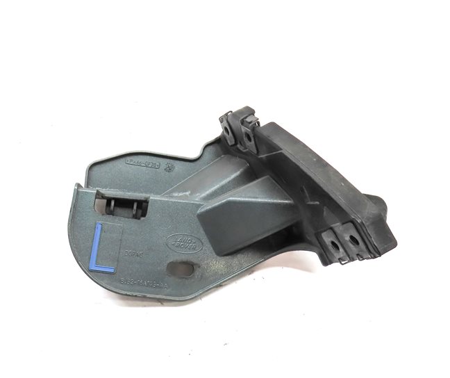 Thumbnail 2: 2015 RANGE ROVER EVOQUE (L538) FRONT LEFT DRIVER FENDER MOUNT BRACKET