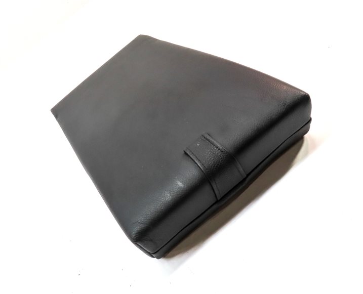 Thumbnail 4: 2011-2017 BMW X3 (F25) REAR SEAT CENTER CONSOLE ARMREST CUPHOLDER (Black)