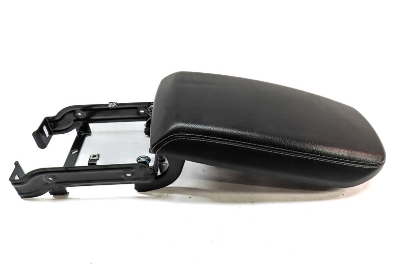 Thumbnail 4: 11-18 BMW X3 X4 (F25 F26) FRONT CENTER CONSOLE COMPARTMENT ARMREST LID (Black)