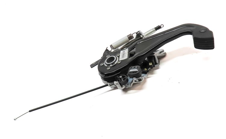 Thumbnail 2: 2012 MERCEDES GL350 (X164) DRIVER EMERGENCY PARK PARKING BRAKE PEDAL ASSEMBLY