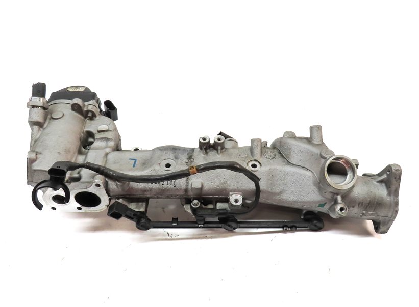 Thumbnail 2: 09-13 MERCEDES GL ML R (W164 W251 X164) 3.0L OM642 DIESEL LEFT INTAKE MANIFOLD