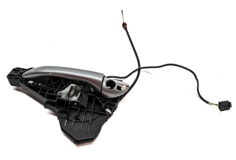 Thumbnail 1: 2012 MERCEDES GL350 (X164) FRONT LEFT DRIVER DOOR HANDLE w/out KEYLESS (Silver)