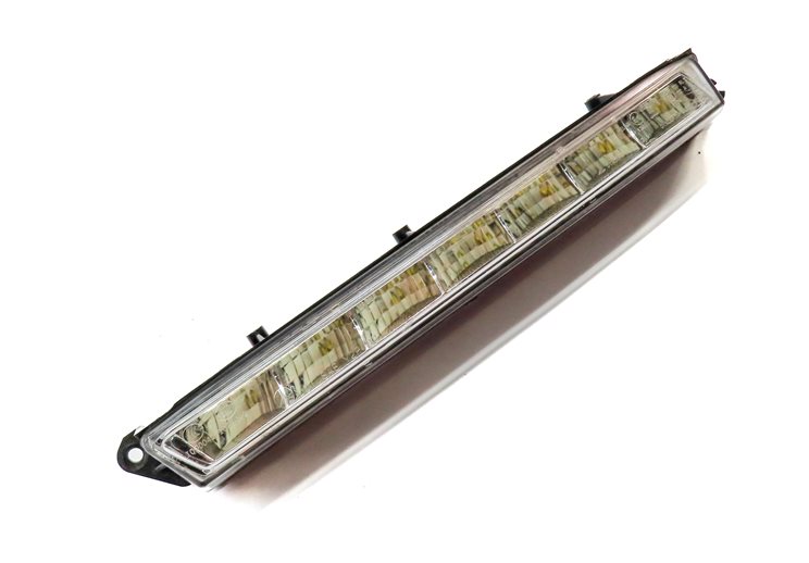 Thumbnail 3: 2011-2012 MB GL350 GL450 GL550 (X164) LEFT DRIVER LED FOG LIGHT DRIVING LAMP