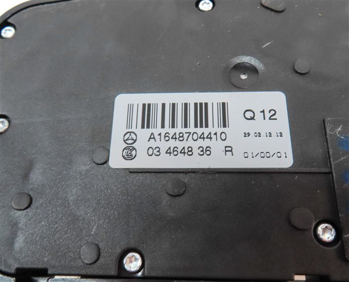 Thumbnail 6: 12 MERCEDES GL350 X164 FRONT RIGHT PASSENGER MEMORY SEAT POSITION ADJUST SWITCH
