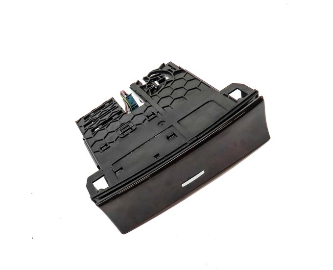 Thumbnail 3: 2012 MERCEDES GL350 (X164) FRONT CENTER CONSOLE ASHTRAY w/12V SOCKET (Walnut)