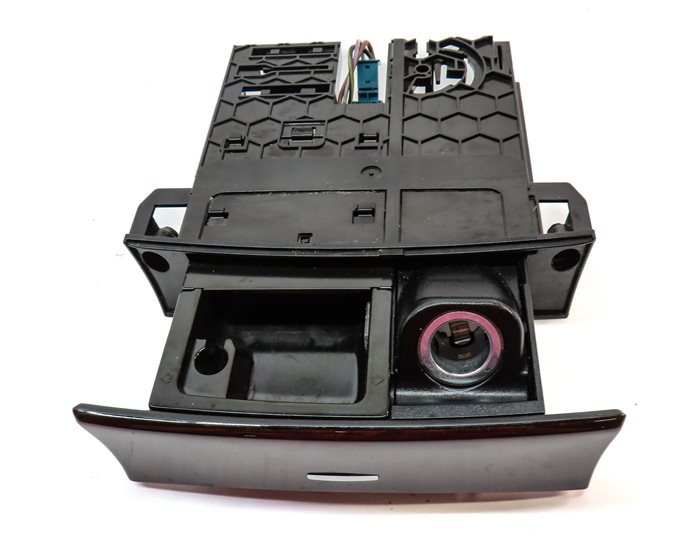 Thumbnail 7: 2012 MERCEDES GL350 (X164) FRONT CENTER CONSOLE ASHTRAY w/12V SOCKET (Walnut)