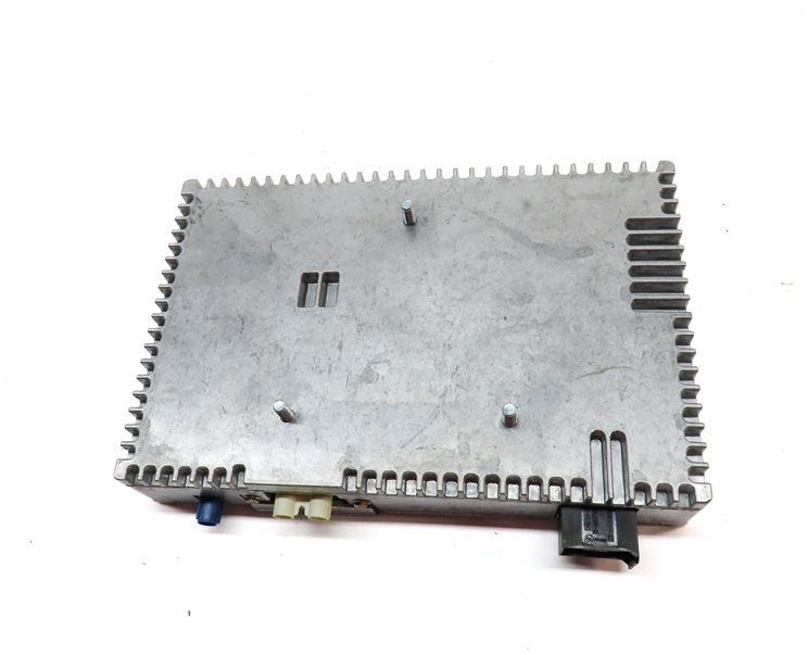 Thumbnail 4: 2012 MERCEDES GL350 (X164) SIRIUS SATELLITE RADIO CONTROL MODULE