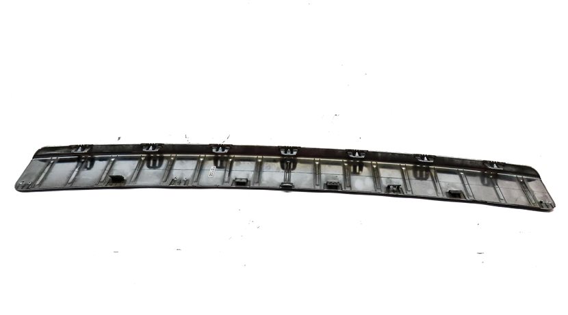 Thumbnail 6: 12 MERCEDES GL350 (X164) REAR TRUNK CARGO BUMPER STEP TRIM SCUFF PLATE MOULDING