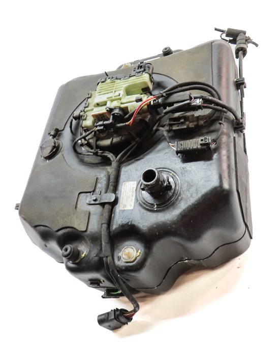 Thumbnail 2: 2012 MERCEDES GL350 X164 3.0L OM642 SCR DIESEL EMISSIONS DEF TANK (FROM 3/9/12)