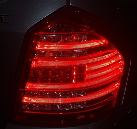 Thumbnail 2: 2010-2012 MB GL350 GL450 GL550 (X164) RIGHT PASSENGER TAILLIGHT BRAKE LIGHT LAMP