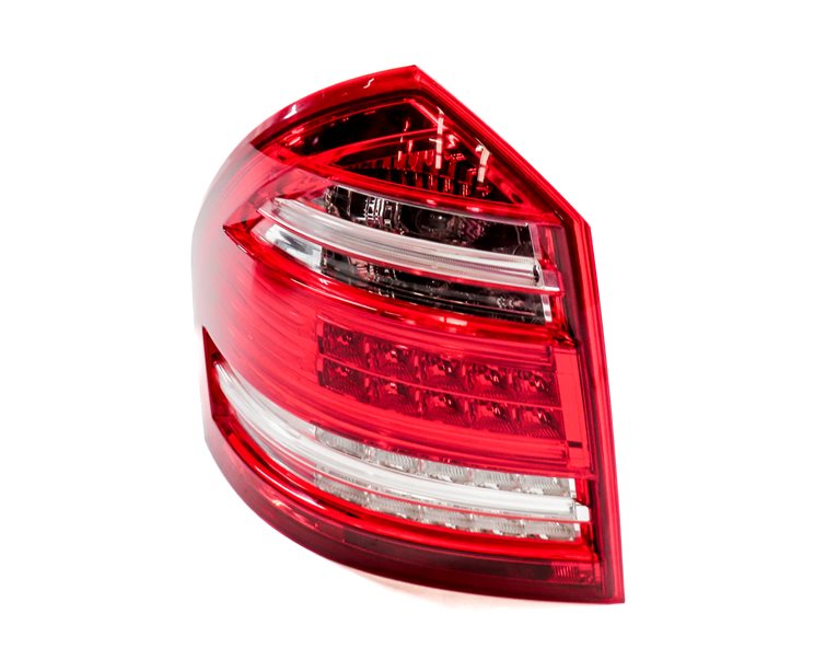 2010-2012 MB GL350 GL450 GL550 (X164) LEFT DRIVER TAILLIGHT BRAKE LIGHT LAMP