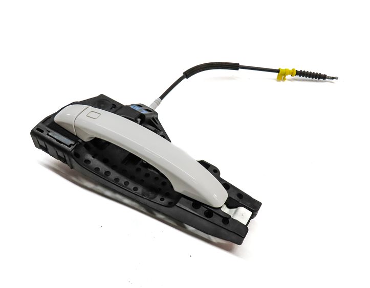 Thumbnail 3: 2015-2018 AUDI Q3 (8U) REAR LEFT EXTERIOR DOOR HANDLE (White)