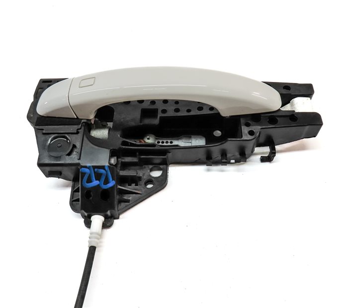 Thumbnail 5: 2015-2018 AUDI Q3 (8U) REAR RIGHT EXTERIOR DOOR HANDLE (White)