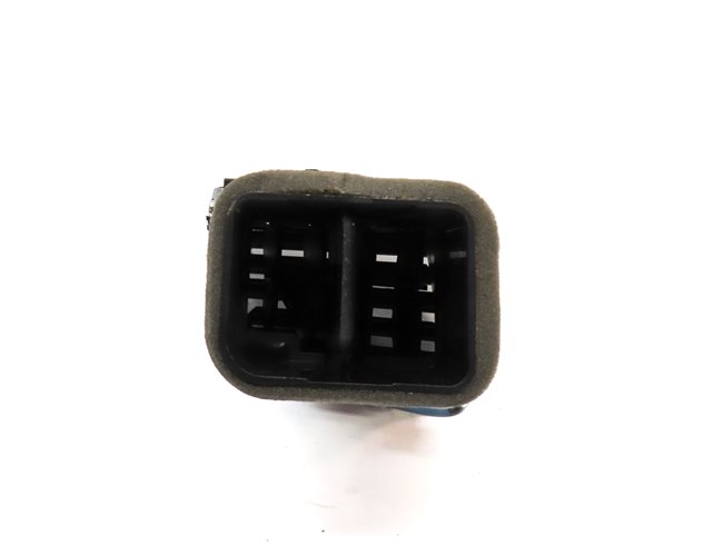 Thumbnail 4: 2018 AUDI Q3 (8U) FRONT LEFT DRIVER DASH HEAT AIR AC HVAC VENT (Black)