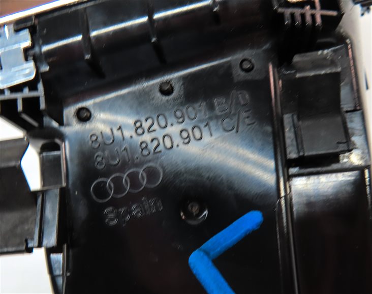 Thumbnail 6: 2018 AUDI Q3 (8U) FRONT LEFT DRIVER DASH HEAT AIR AC HVAC VENT (Black)