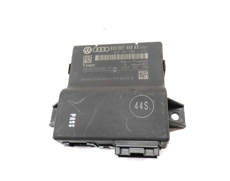 Thumbnail 8: 18 AUDI Q3 8U 2.0L TURBO CCTA SPEEDOMETER ECU IMMOBILIZER MODULE KEY SET (108k)