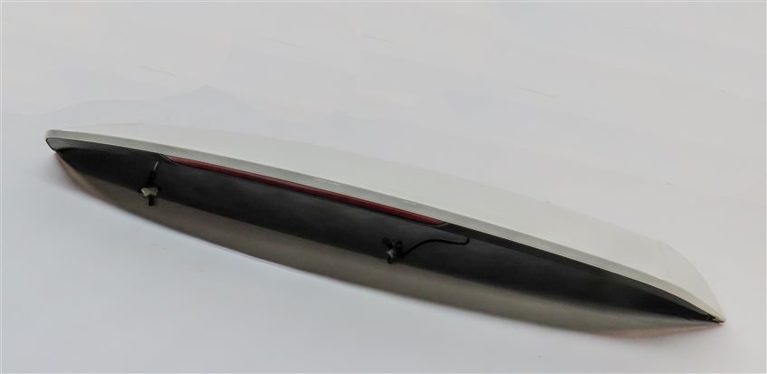 2015-2018 AUDI Q3 (8U) REAR SPOILER WING w/ THIRD 3rd BRAKE LIGHT (White)