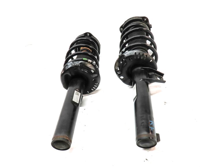 Thumbnail 2: 2015-2018 AUDI Q3 (8U) FRONT LEFT & RIGHT STANDARD SUSPENSION SHOCK STRUT SET 2