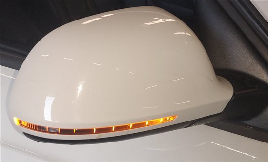 Thumbnail 2: 2015-2018 AUDI Q3 (8U) FRONT RIGHT PASSENGER HEATED DOOR MIRROR (White)