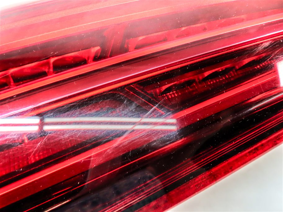 Thumbnail 9: 2015-2018 AUDI Q3 (8U) REAR LEFT DRIVER TRUNK LED TAILLIGHT BRAKE LIGHT LAMP