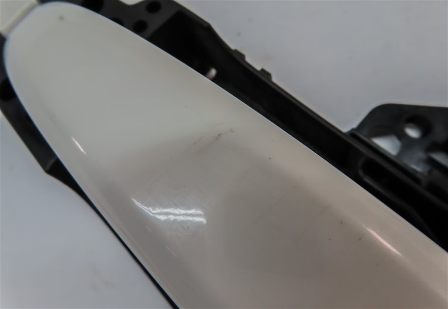 Thumbnail 11: 2015-2018 AUDI Q3 (8U) RIGHT FRONT PASSENGER DOOR HANDLE (White)