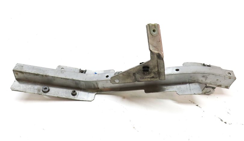 Thumbnail 5: 2015 BMW X5 (F15) FRONT RIGH PASSENGER HEADLIGHT LAMP MOUNT BRACKET (Gray)
