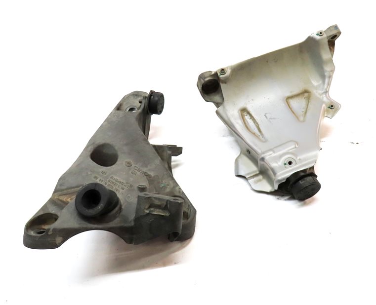 Thumbnail 2: 2015 BMW X5 (F15) 3.0L DIESEL (N57T) ENGINE MOTOR MOUNT BRACKET SET/2
