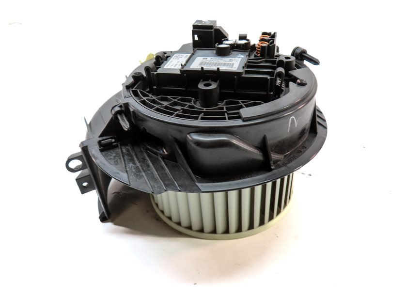 Thumbnail 5: 2014-2019 BMW X5 X6 X5M X6M ///M (F15 F16 F85 F86) FRONT HEATER A/C BLOWER MOTOR