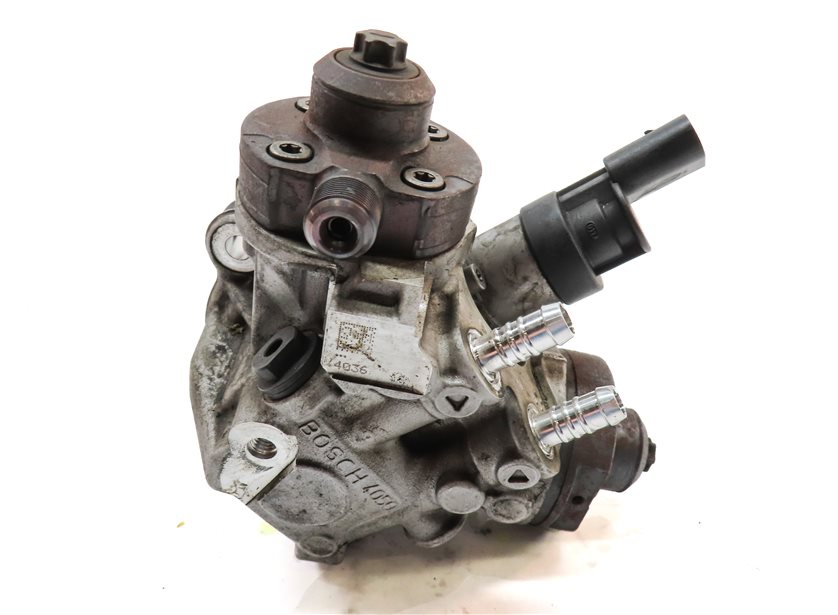 Thumbnail 6: 14-18 BMW 535D 740D X5 (F01 F02 F10 F15) 3.0L DIESEL HPFP MECHANICAL FUEL PUMP