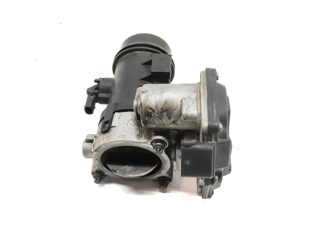 Thumbnail 2: 14-18 BMW X5 F15 3.0L TURBO DIESEL N57T ENGINE THROTTLE BODY