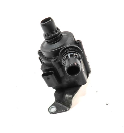 Thumbnail 1: 2015 BMW X5 (F15) 3.0L DIESEL (N57T) ENGINE AUXILIARY WATER COOLANT PUMP