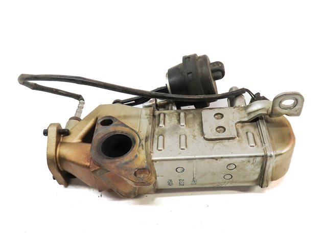 Thumbnail 2: 2015 BMW X5 (F15) 3.0L DIESEL (N57T) ENGINE EGR VALVE COOLER ASSEMBLY
