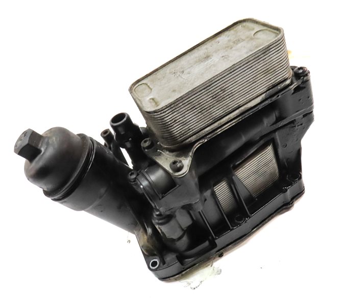 Thumbnail 3: 2015 BMW X5 (F15) 3.0L DIESEL (N57T) ENGINE OIL FLUID FILTER HOUSING w/COOLER