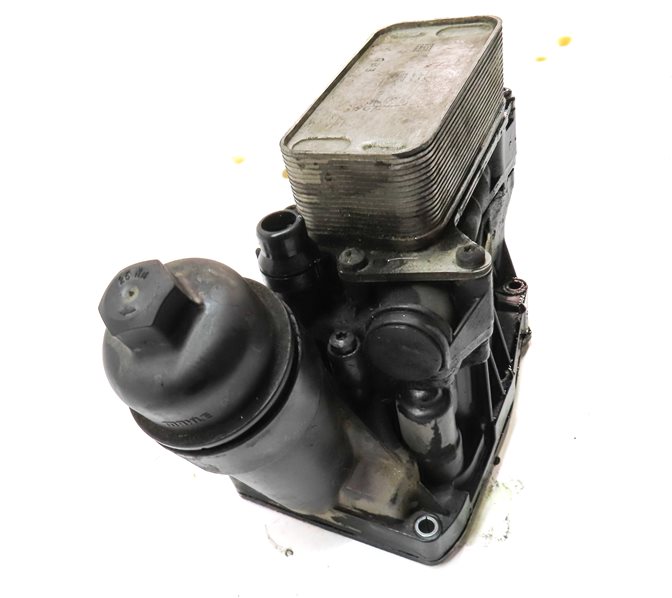 Thumbnail 5: 2015 BMW X5 (F15) 3.0L DIESEL (N57T) ENGINE OIL FLUID FILTER HOUSING w/COOLER