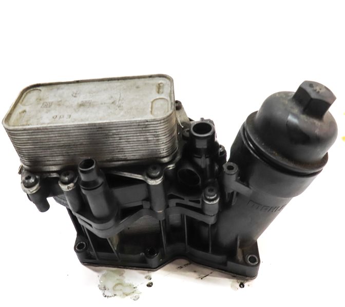 Thumbnail 6: 2015 BMW X5 (F15) 3.0L DIESEL (N57T) ENGINE OIL FLUID FILTER HOUSING w/COOLER