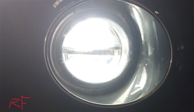 Thumbnail 2: 2015 BMW X5 (F15) FRONT RIGHT PASSENGER FOGLIGHT FOG LIGHT LAMP