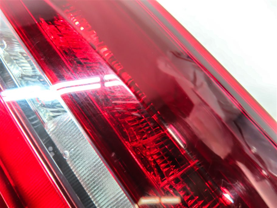 Thumbnail 8: 2014-2018 BMW X5 X5M ///M (F15 F85) LEFT DRIVER REAR INNER TAILLIGHT LIGHT LAMP