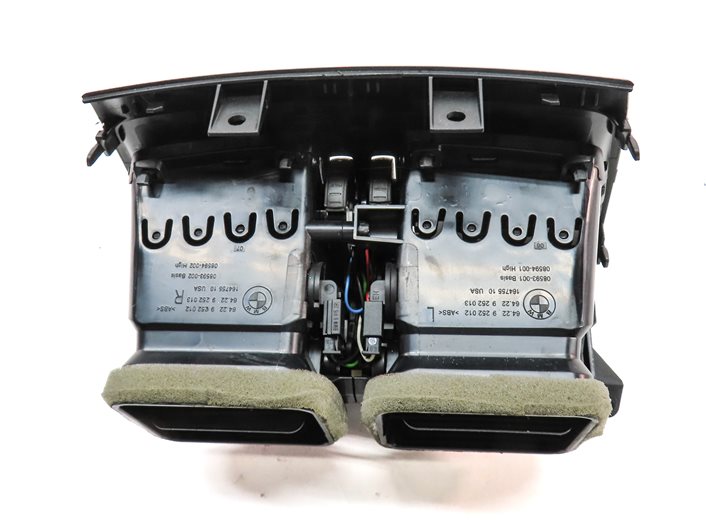 Thumbnail 5: 2015 BMW X5 (F15) REAR CENTER CONSOLE HEAT AIR AC HVAC DUAL VENT (Black)