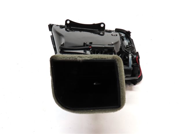 Thumbnail 4: 2015 BMW X5 (F15) FRONT RIGHT PASSENGER DASH HEAT AIR AC HVAC VENT (Black)
