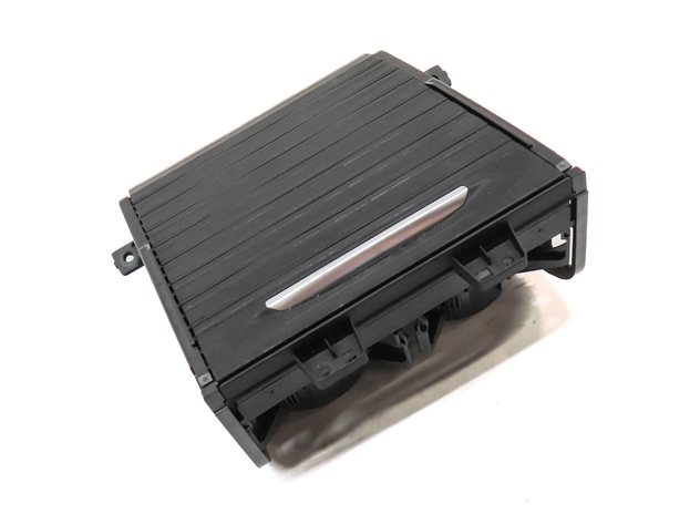 Thumbnail 3: 2015 BMW X5 (F15) FRONT CENTER CONSOLE CUPHOLDER ASHTRAY 12V PLUG ASSEMBLY