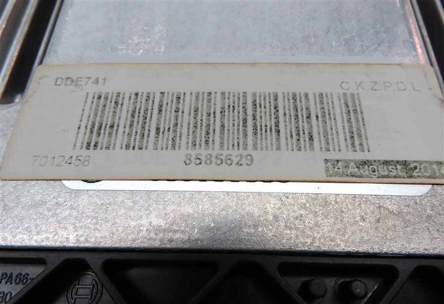 Thumbnail 11: 14-15 BMW 535D 740D X5 (F01 F02 F10 F15) 3.0L N57Y DIESEL ENGINE DDE DME MODULE